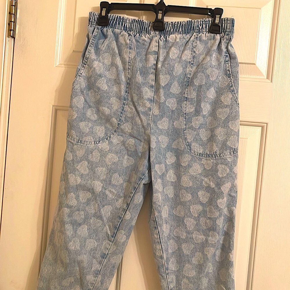 Heart Stamped Pants 💓❤️ from CSport brand